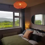 Cois Farraige Eadargoil