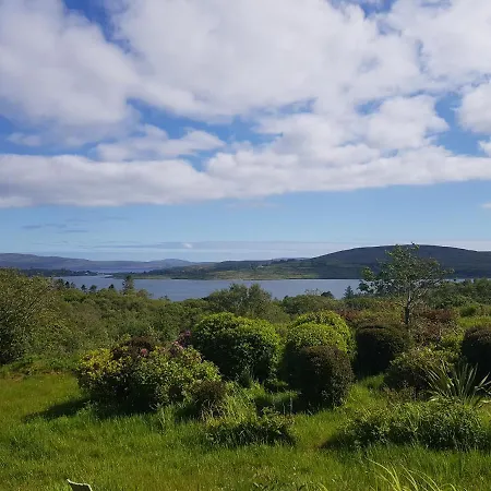 Ferienhaus Cois Farraige Eadargoil