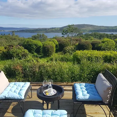Ferienhaus Cois Farraige Eadargoil