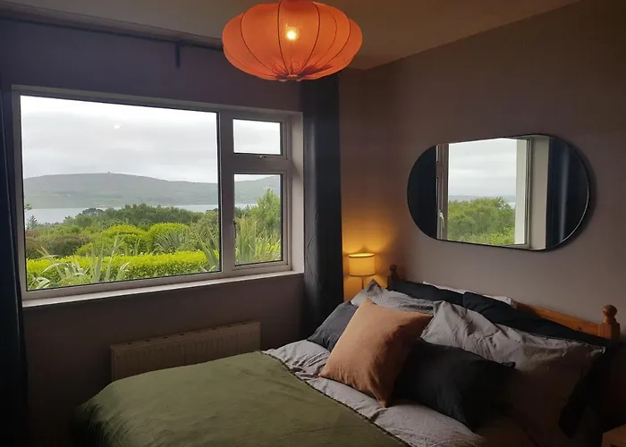 Cois Farraige Eadargoil